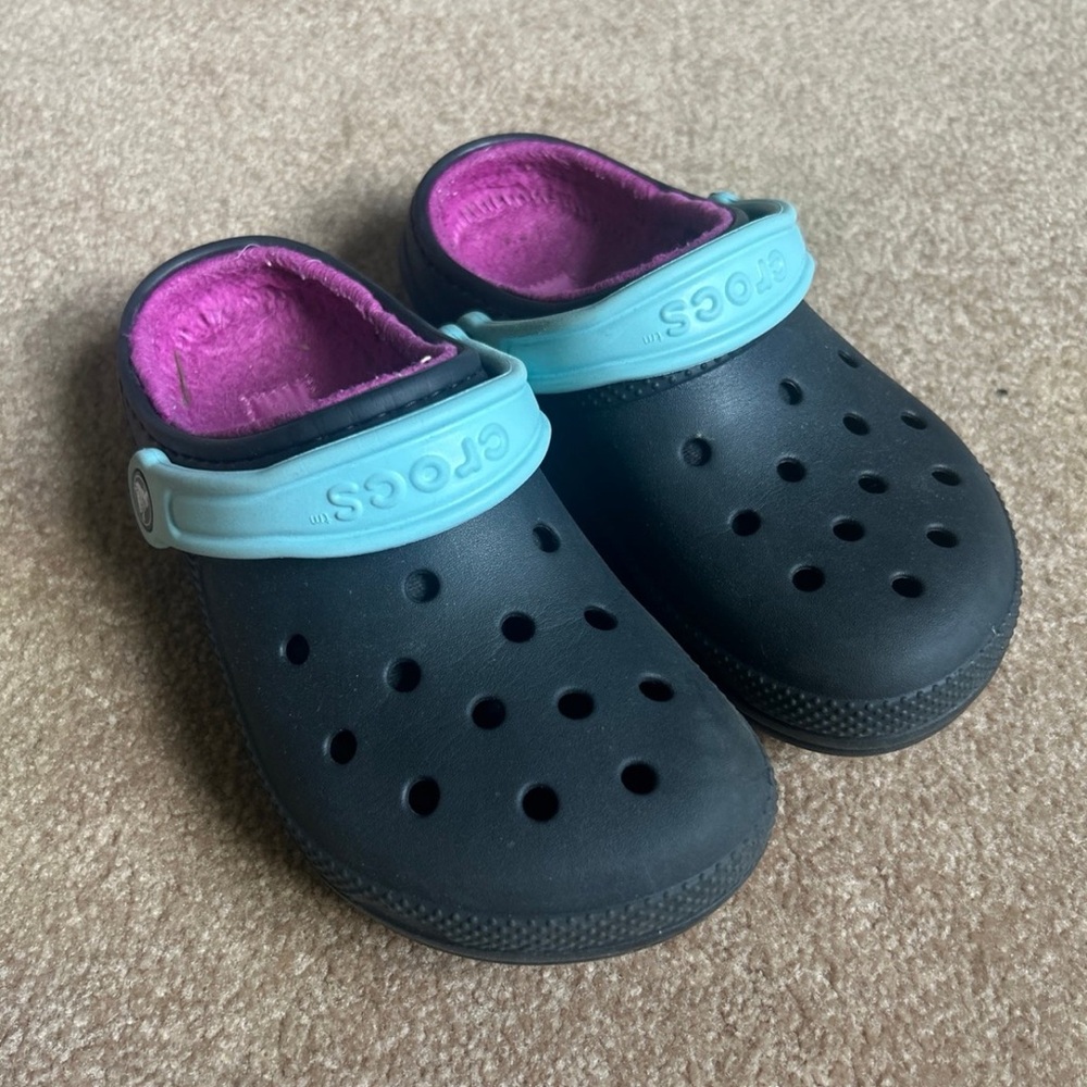 CROCS Black Sandals with magenta lining